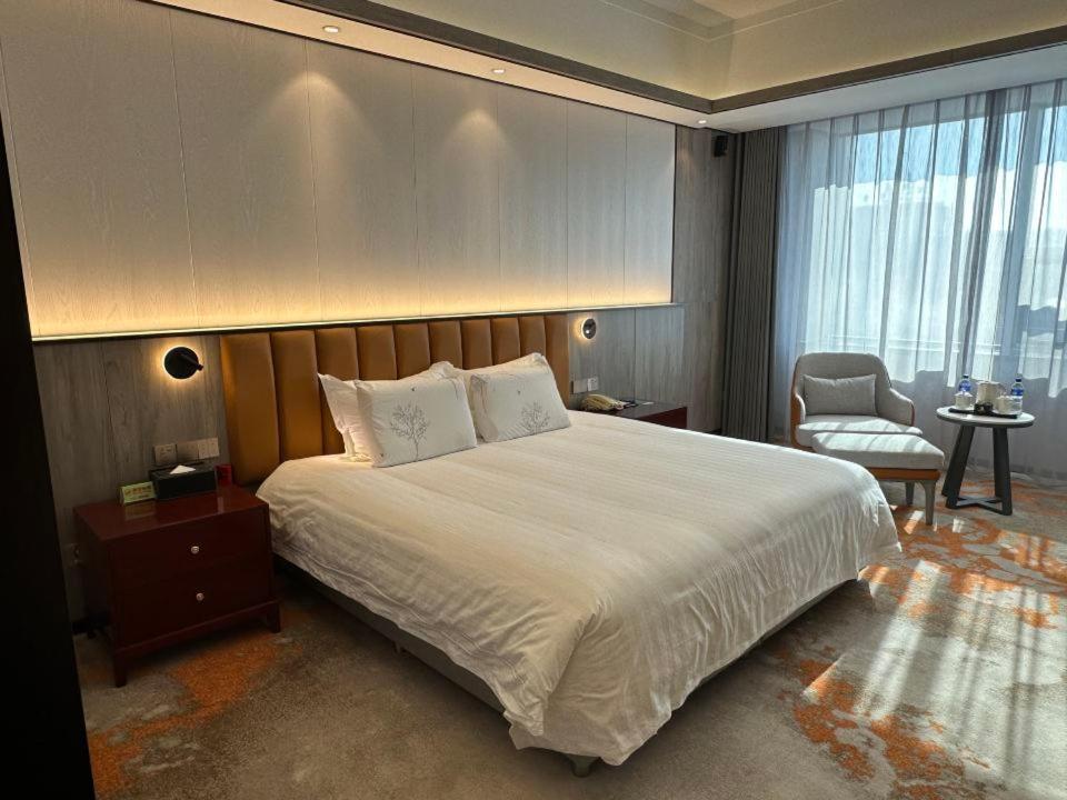 Beijing Jingyi Hotel Extérieur photo
