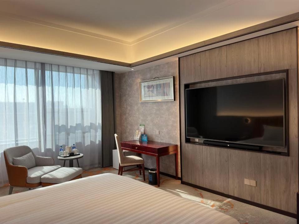 Beijing Jingyi Hotel Extérieur photo